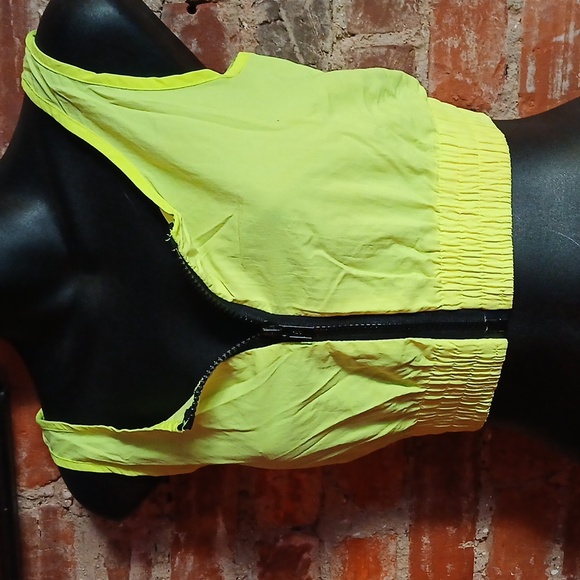 VINTAGE 80s running crop, zip-up, size small WHITE CACTUS BRAND (RARE) - Picture 2 of 4